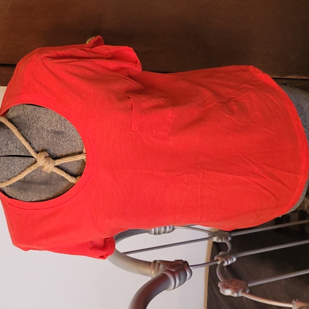 Short sleeve shirt